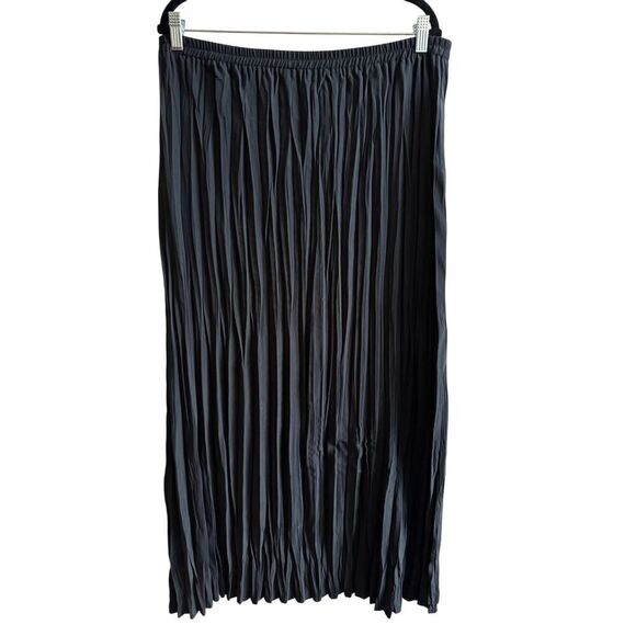 Babette San Francisco Women's Sz Large Black Accordion Pleated Skirt GUC‎ - Picture 1 of 4